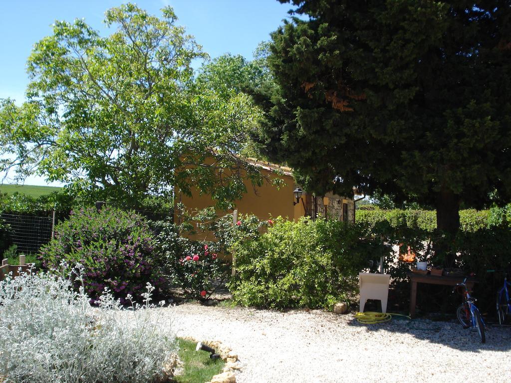 Villa Casale Dinelli Tarquinia Zimmer foto